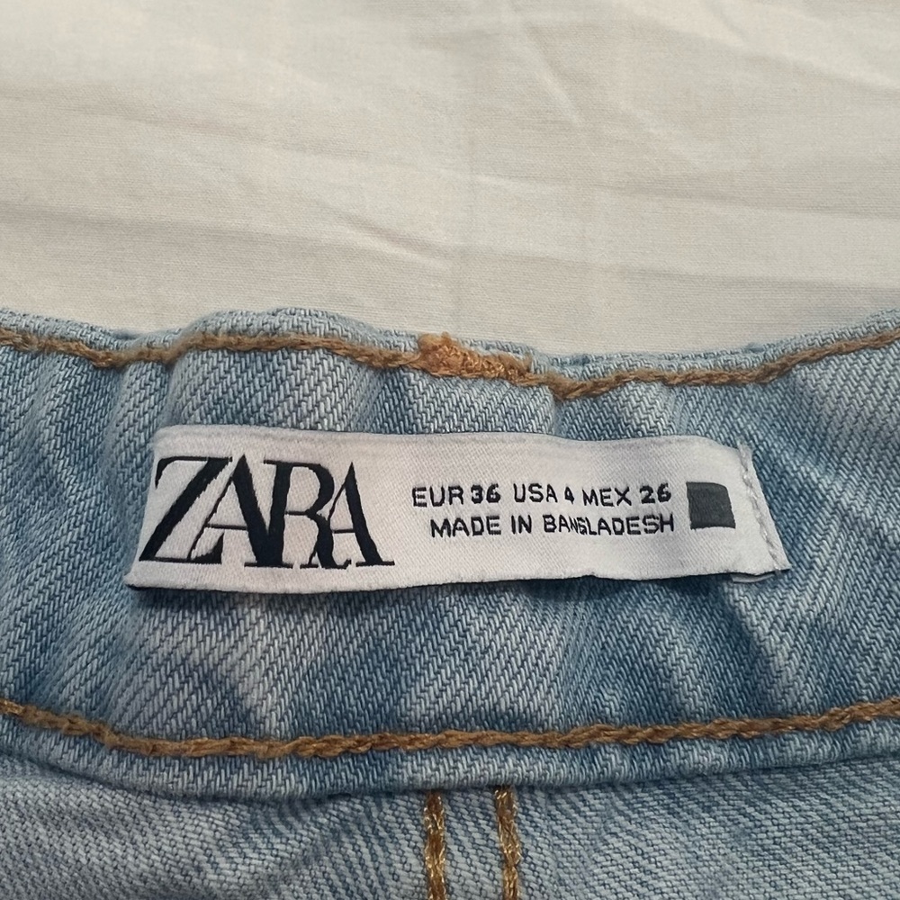 ZARA high rise light was ripped shorts